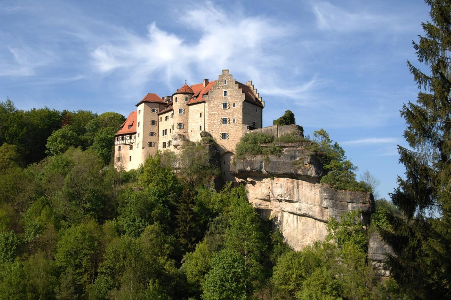 Отель Burg Rabenstein Kirchahorn Экстерьер фото